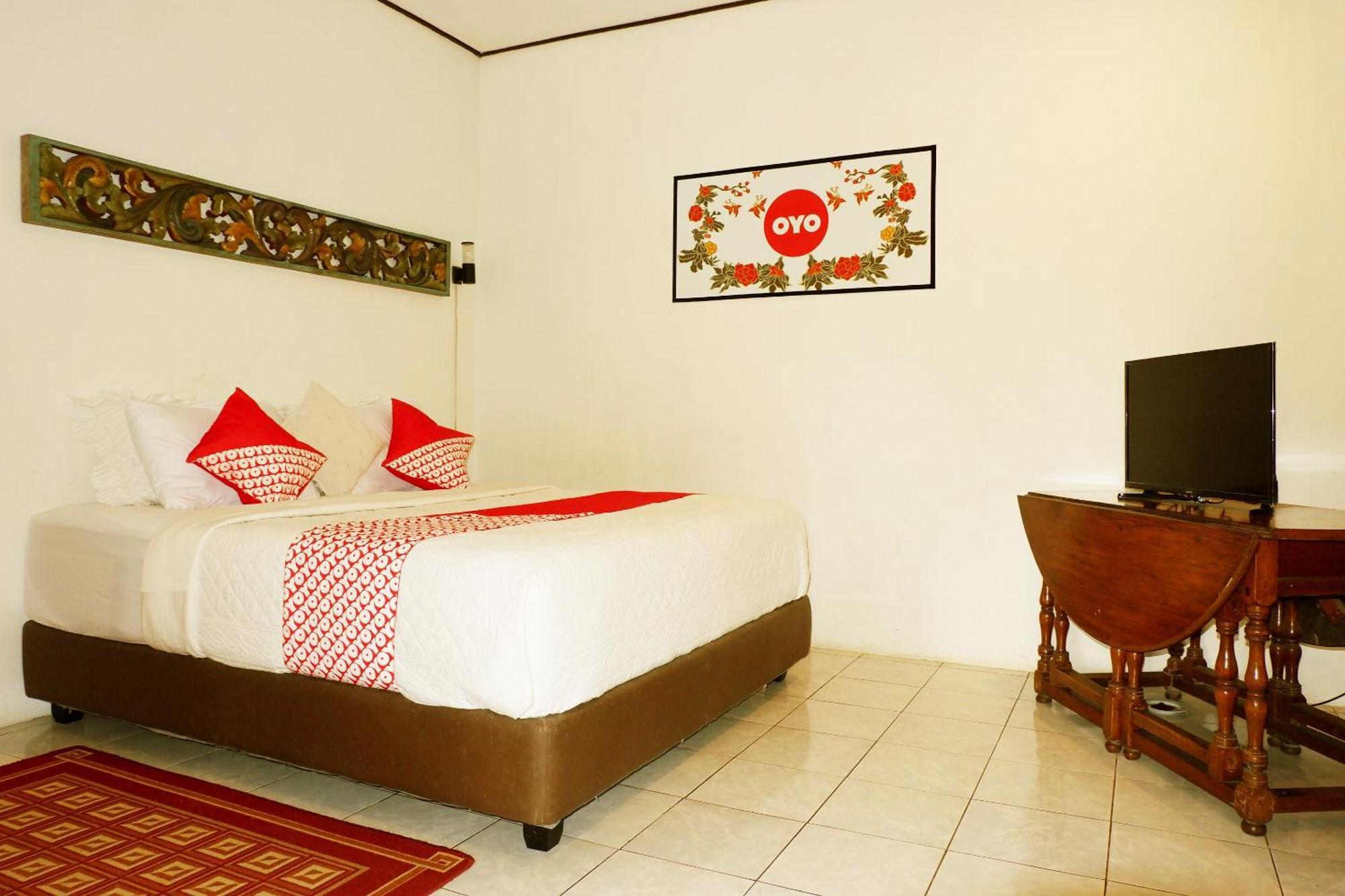 Cemara'S Homestay Batu  Buitenkant foto