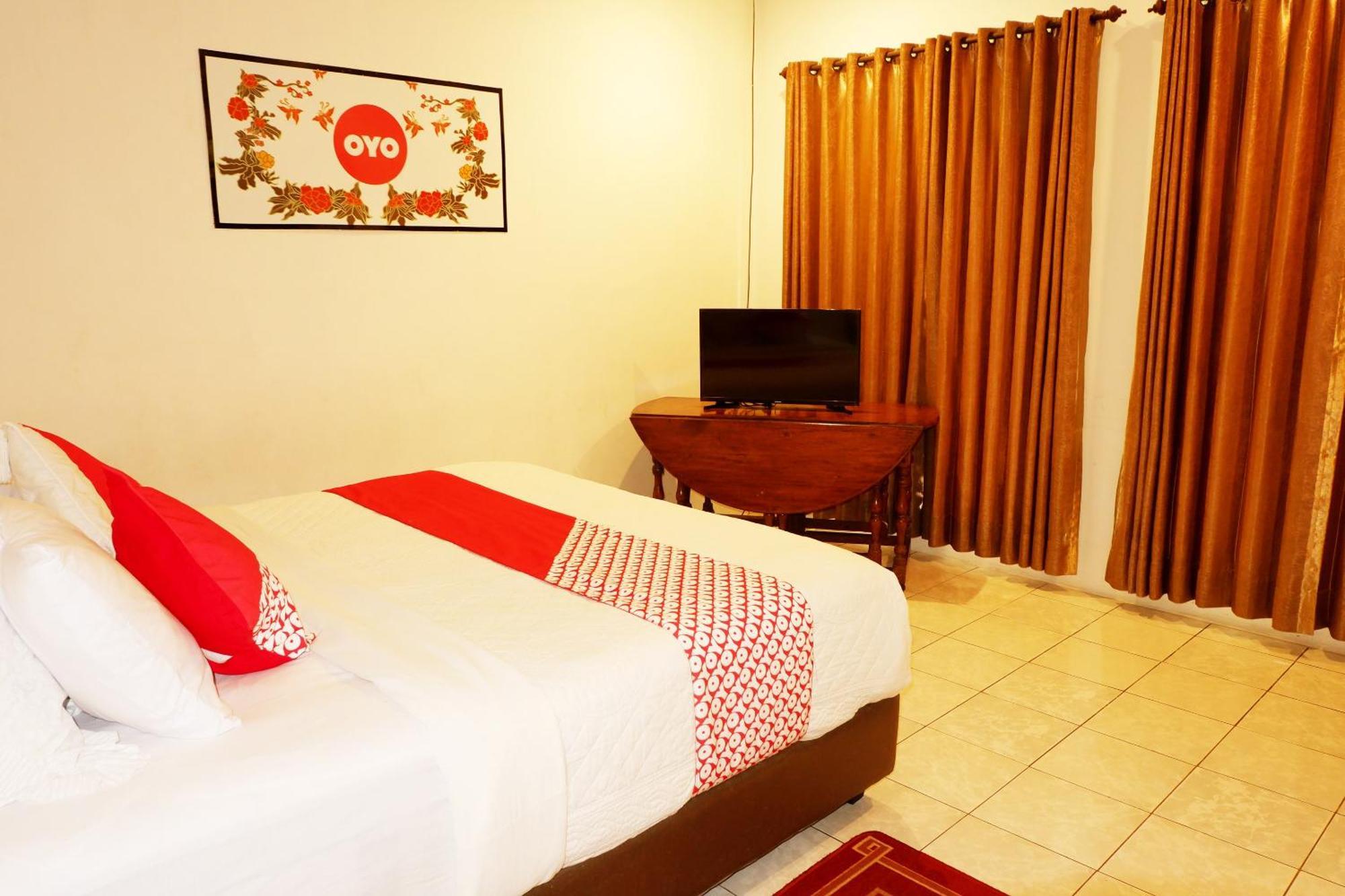 Cemara'S Homestay Batu  Buitenkant foto