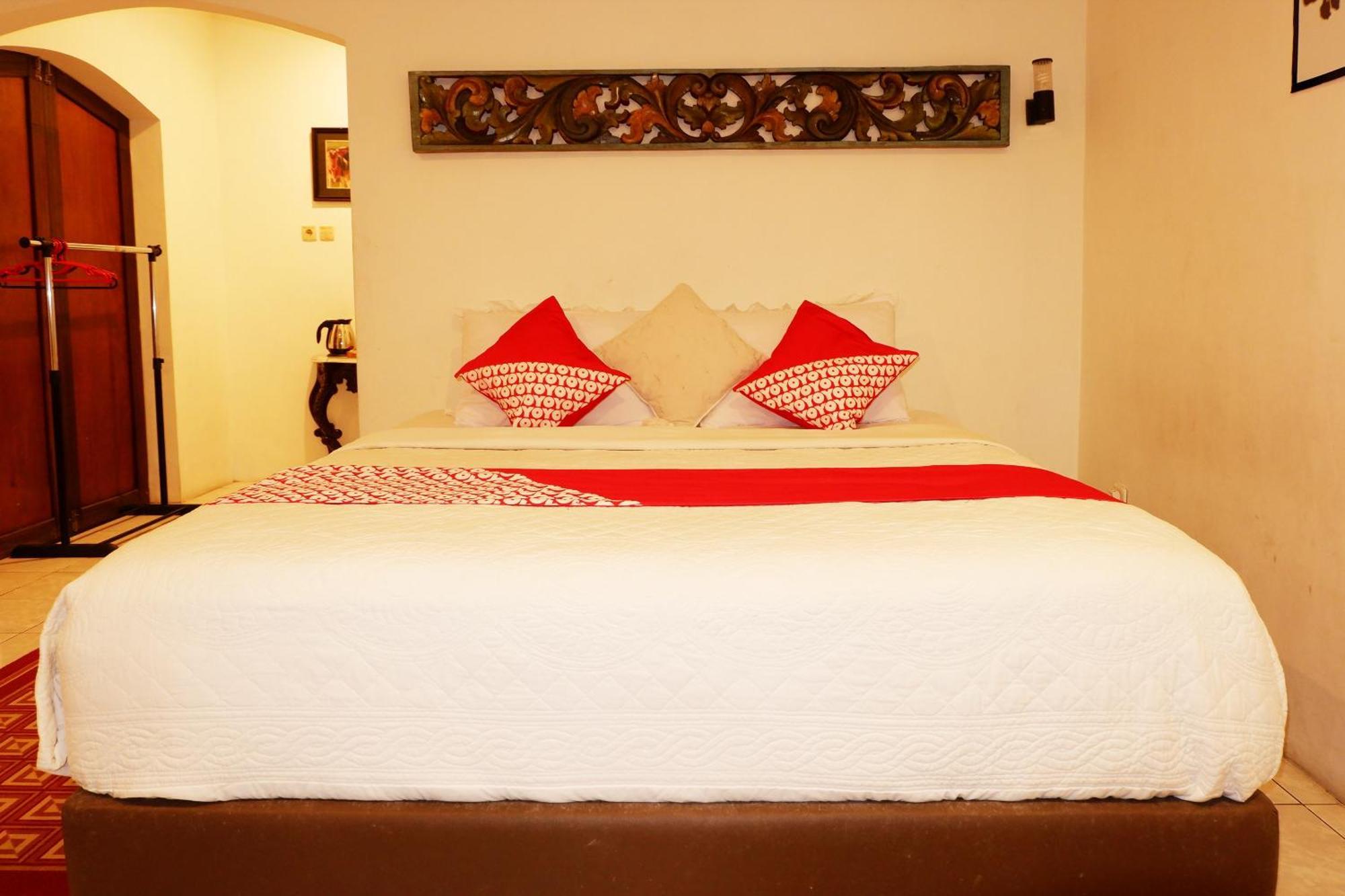 Cemara'S Homestay Batu  Buitenkant foto